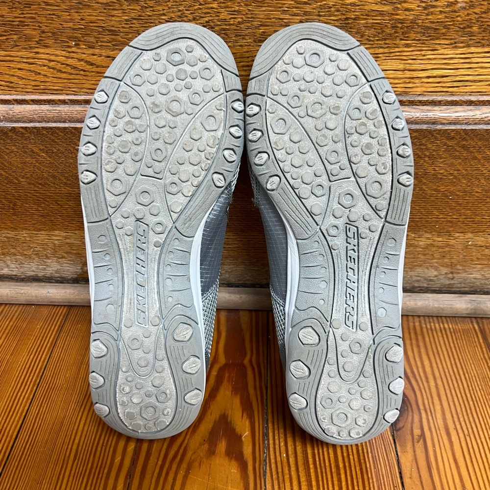 Skechers Women’s Walking Shoes - Picture 5 of 5